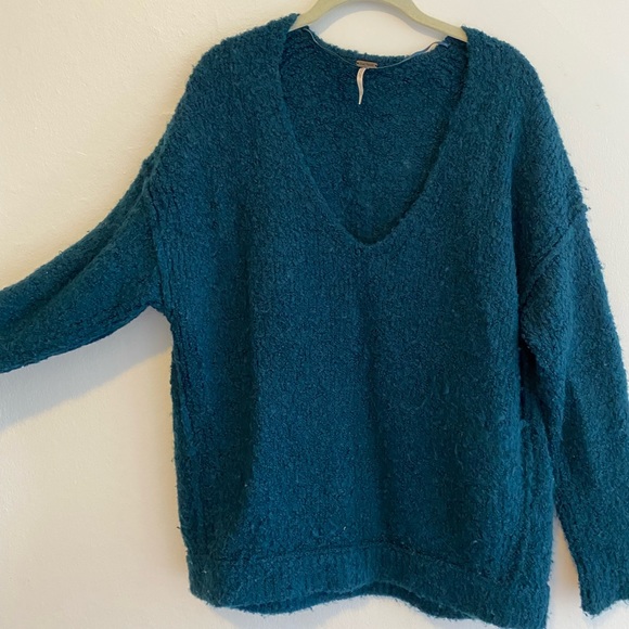 Free People Lofty v neck sweater - Picture 2 of 5